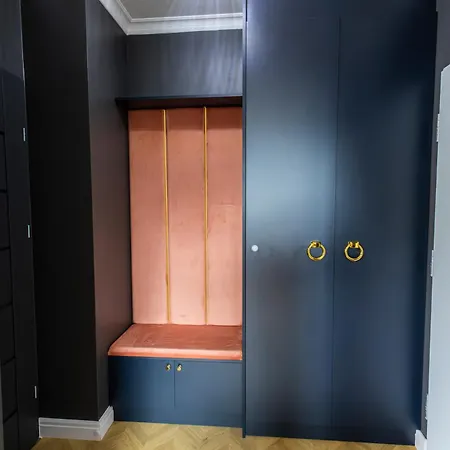 Aparti Goldnblack Galaxy